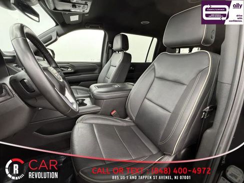 Used 2024 GMC Yukon XL SLT image 17