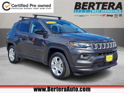 Certified 2022 Jeep Compass Latitude w/ Convenience Group image 1