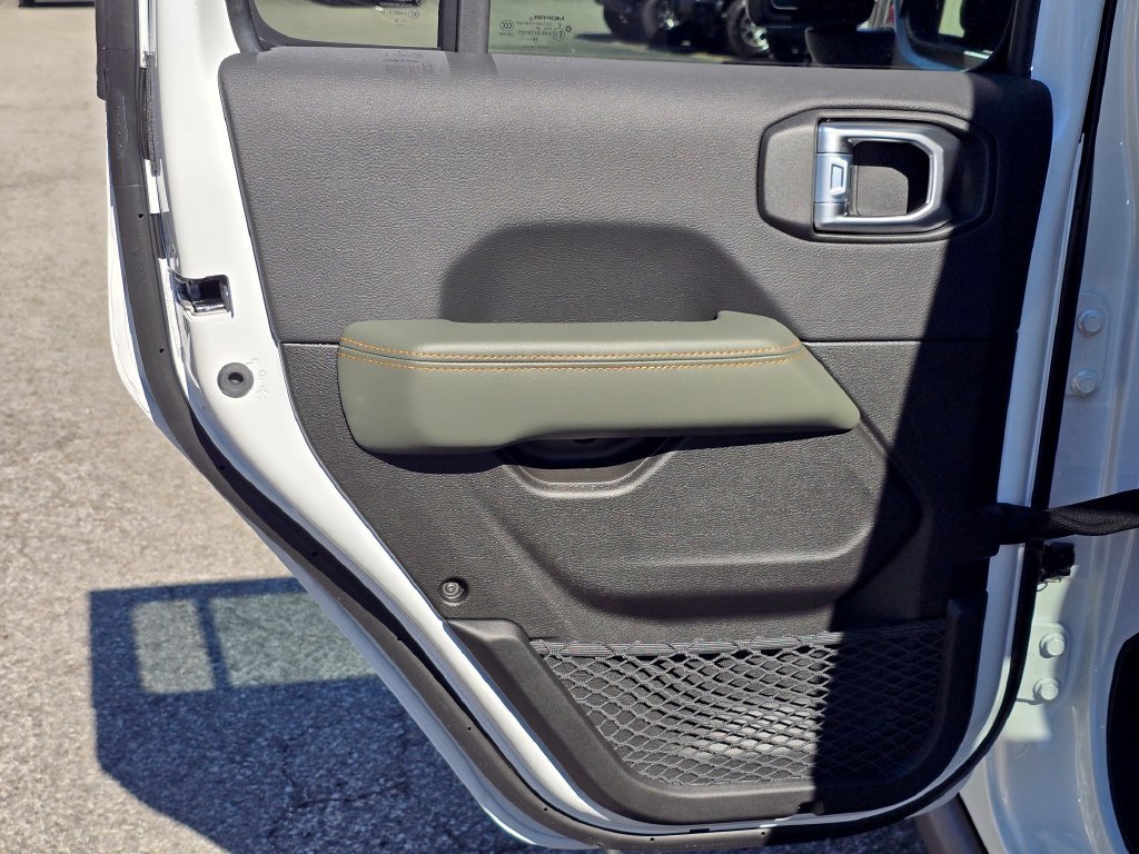 New 2026 Jeep Gladiator Mojave AWD/4WD image 37
