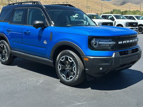 New 2025 Ford Bronco Sport Outer Banks w/ Outer Banks Tech Package+ image 1