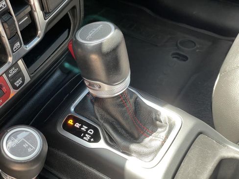 Used 2021 Jeep Gladiator Rubicon AWD/4WD image 32