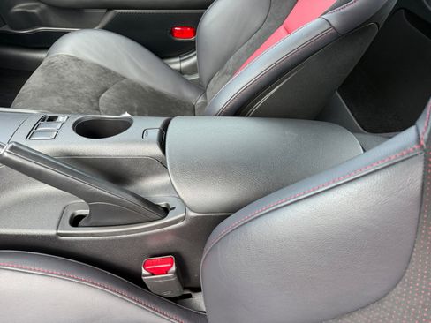 Used 2024 Nissan Z NISMO w/ Floor Mat Package image 14