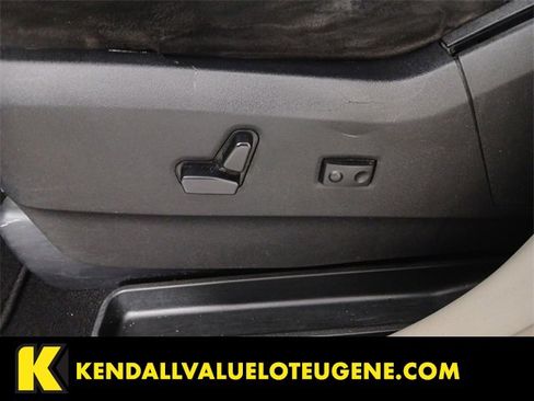 Used 2012 Dodge Grand Caravan Crew w/ Trailer Tow Group image 17