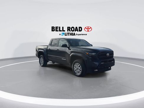 Certified 2025 Toyota Tacoma SR5 image 2