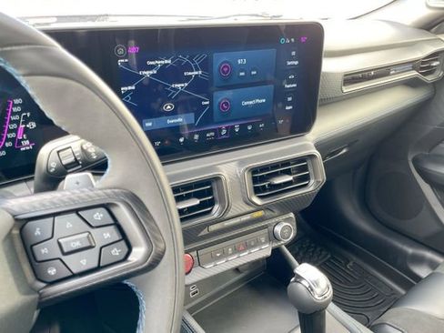 Used 2025 Ford Mustang Dark Horse image 24
