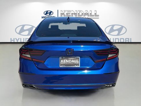 Used 2020 Honda Accord Sport image 5