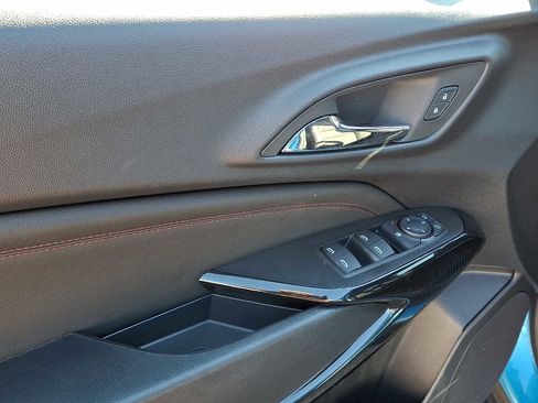 Used 2025 Chevrolet Trax RS w/ Driver Confidence Package image 12