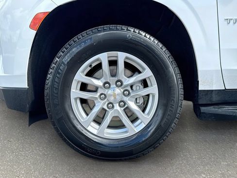 Used 2023 Chevrolet Tahoe LS RWD image 29