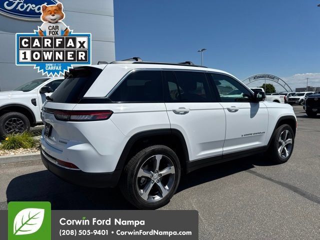 Used 2025 Jeep Grand Cherokee Limited w/ Luxury Tech Group II AWD/4WD image 6