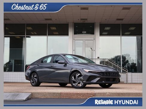 Certified 2024 Hyundai Elantra SEL w/ Convenience Package FWD image 1