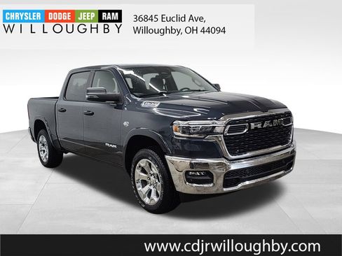 New 2026 RAM 1500 4x4 Crew Cab image 3