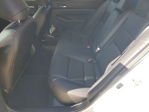 Used 2023 Nissan Altima 2.5 SR FWD image 27