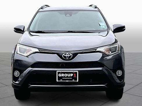 Used 2018 Toyota RAV4 XLE image 3