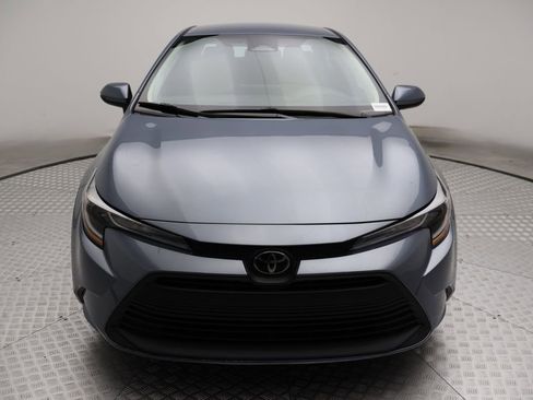 Used 2023 Toyota Corolla LE image 5