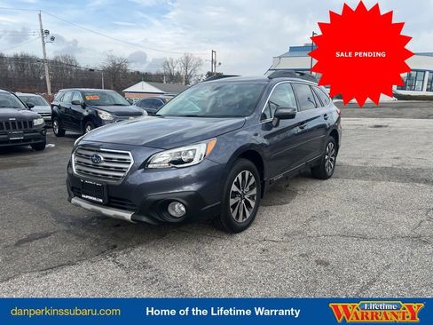 Used 2017 Subaru Outback 2.5i Limited image 1