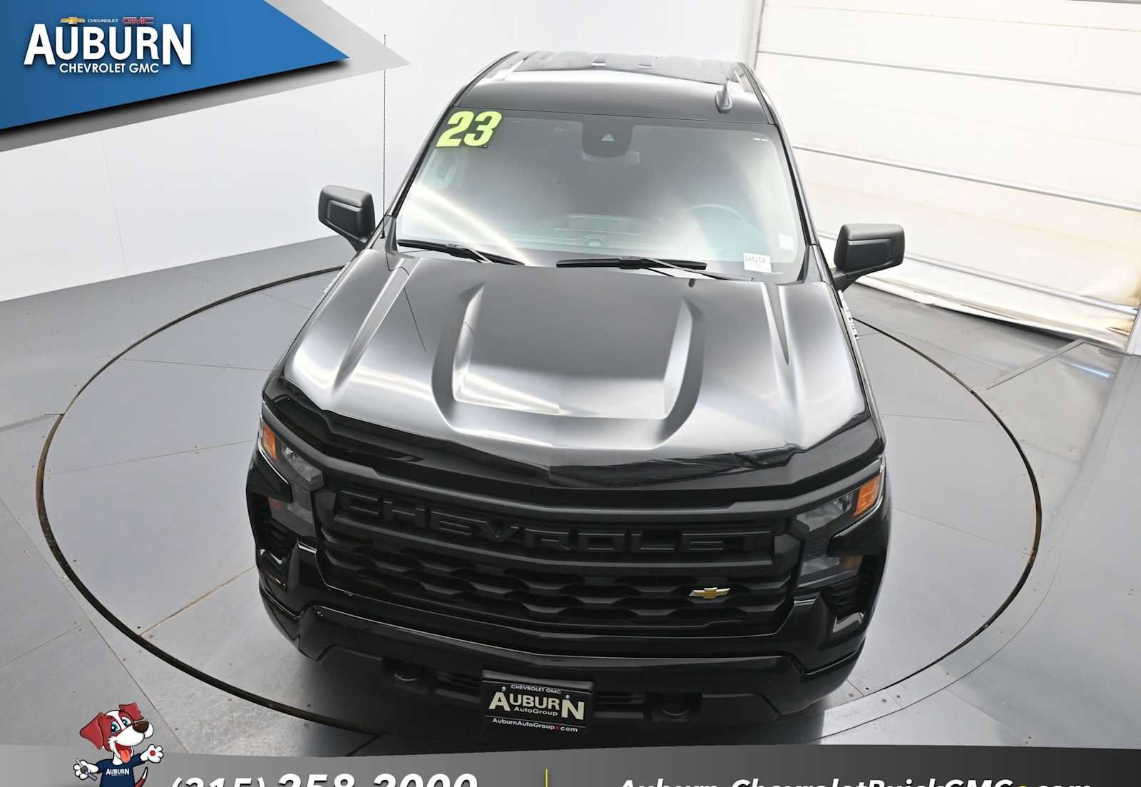 Used 2023 Chevrolet Silverado 1500 Custom AWD/4WD image 27