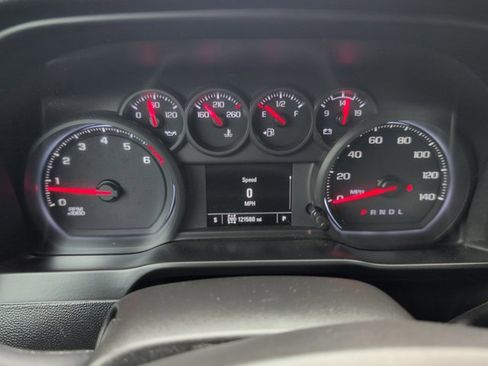 Used 2021 Chevrolet Silverado 2500 Custom w/ Custom Value Package AWD/4WD image 32