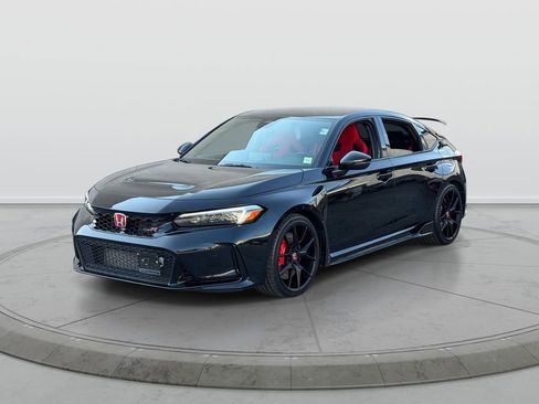 Used 2023 Honda Civic Type R image 3