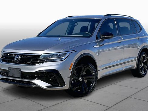 Used 2024 Volkswagen Tiguan SE R-Line w/ MDO Package, Three-Row image 1