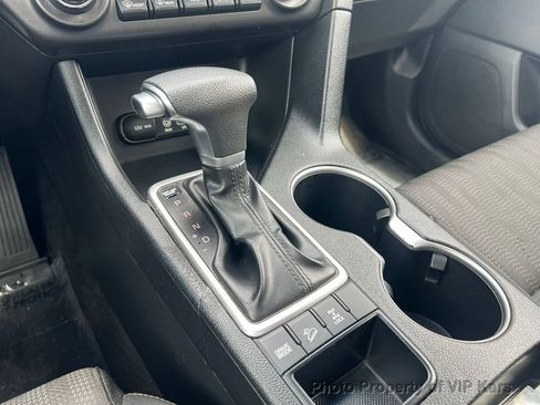 Used 2019 Kia Sportage LX image 14