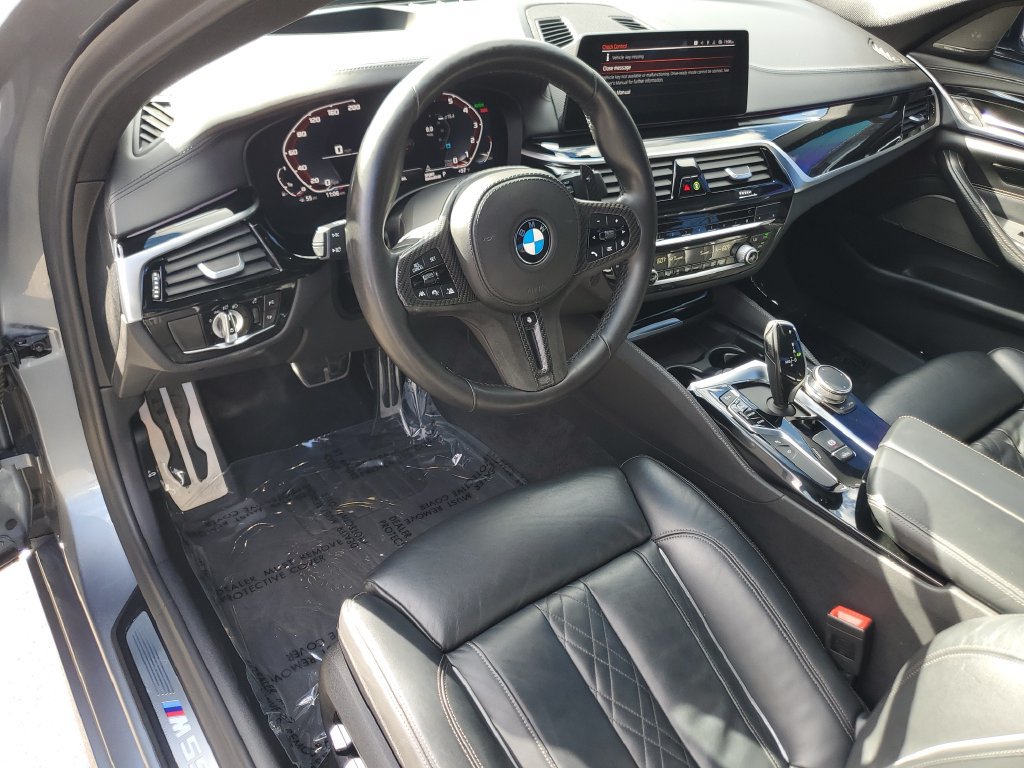 Used 2020 BMW M550i xDrive w/ Dynamic Handling Package AWD/4WD image 16