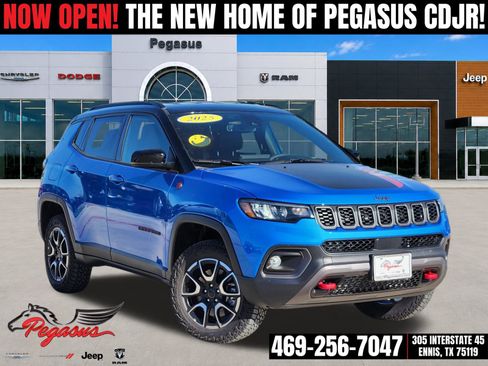 New 2025 Jeep Compass Trailhawk AWD/4WD image 1