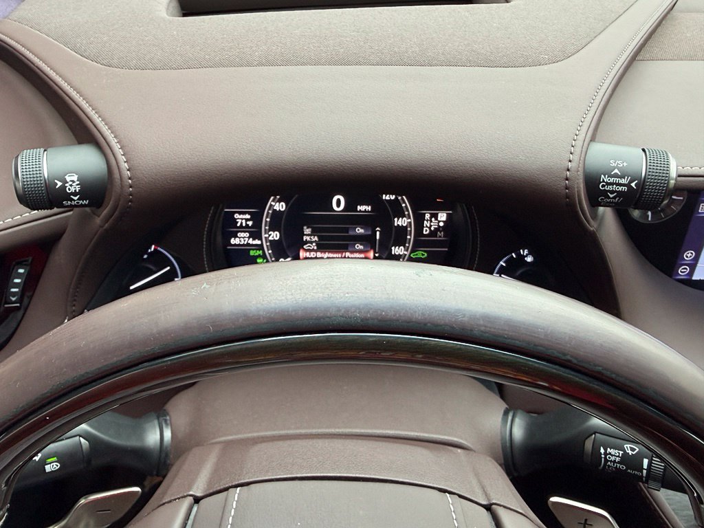Used 2018 Lexus LS 500 w/ Luxury Package RWD image 22