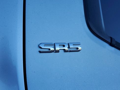 Used 2024 Toyota Tacoma SR5 image 7