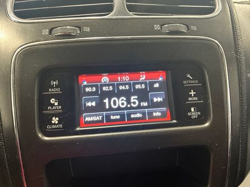 Used 2019 Dodge Journey SE w/ Connectivity Group FWD image 17