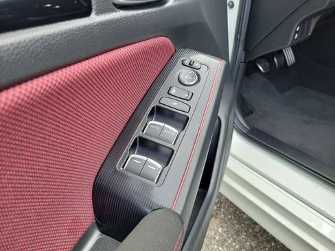 Used 2024 Honda Civic Si image 15