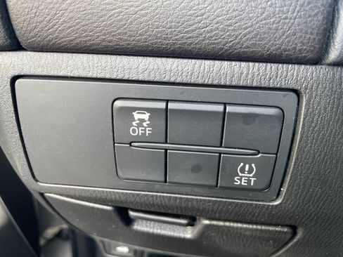 Used 2017 MAZDA MAZDA6 Touring image 19