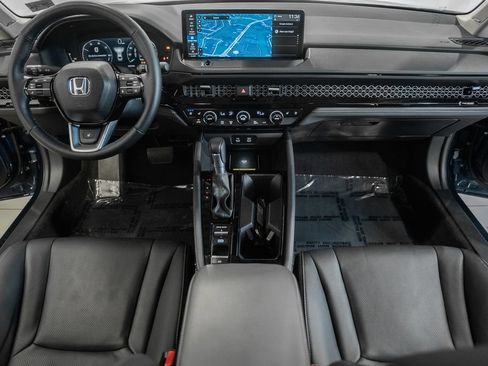 Used 2025 Honda Accord Touring image 18