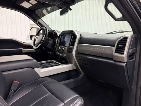 Used 2022 Ford F350 Lariat w/ Lariat Ultimate Package AWD/4WD image 14