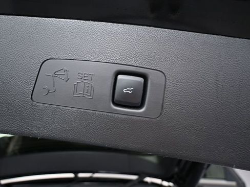 Used 2025 Lincoln Corsair Reserve w/ Jet Appearance Package image 42