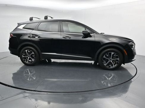 Used 2024 Kia Sportage EX AWD/4WD image 12