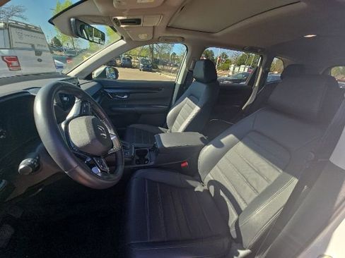 Used 2023 Honda CR-V EX-L image 4