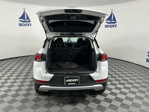 Used 2023 Chevrolet TrailBlazer LT w/ Convenience Package image 23