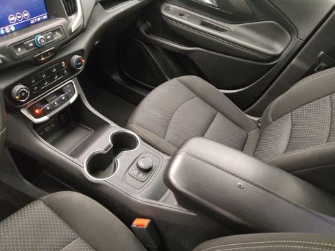Used 2024 GMC Terrain SLE FWD image 26
