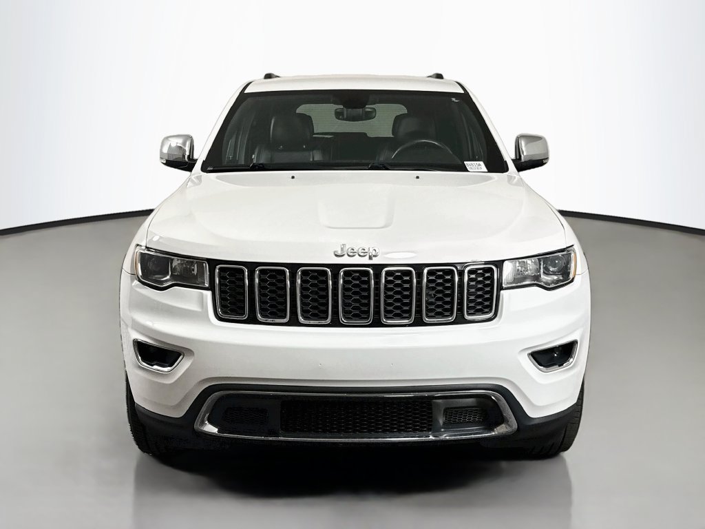 Used 2017 Jeep Grand Cherokee Limited AWD/4WD image 2