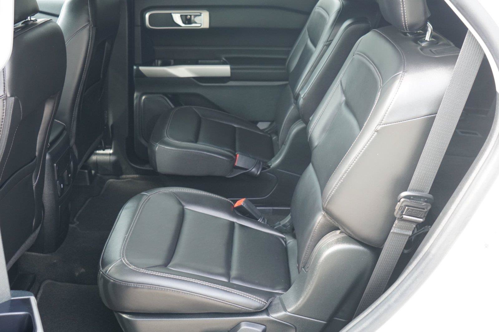 Certified 2023 Ford Explorer XLT w/ Equipment Group 202A RWD image 22