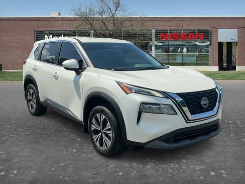 Certified 2023 Nissan Rogue SV FWD image 5