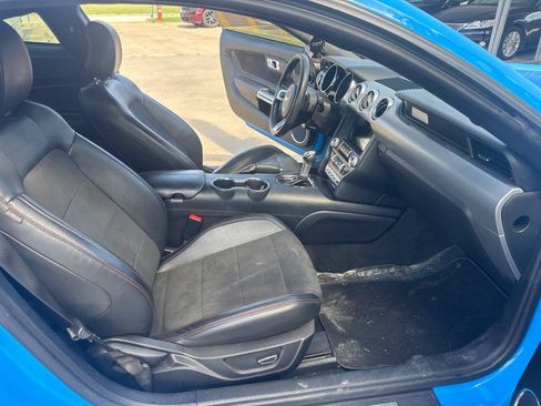 Used 2017 Ford Mustang GT Premium w/ Enhanced Security Package RWD image 20