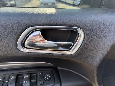 Used 2017 Dodge Durango GT w/ Nav & Power Liftgate Group image 10