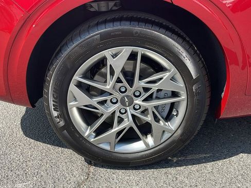 Used 2025 Genesis GV70 2.5T image 32