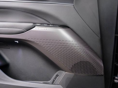 New 2026 Cadillac Lyriq Luxury image 20