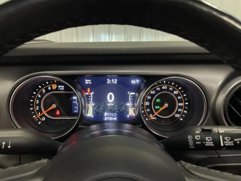 Used 2021 Jeep Wrangler Unlimited Sport AWD/4WD image 27