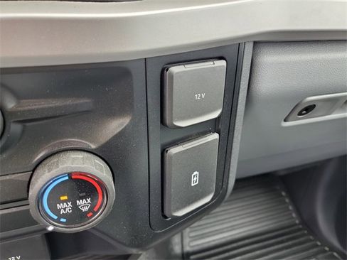 Used 2024 Ford F450 XL w/ Snow Plow Prep Package image 38