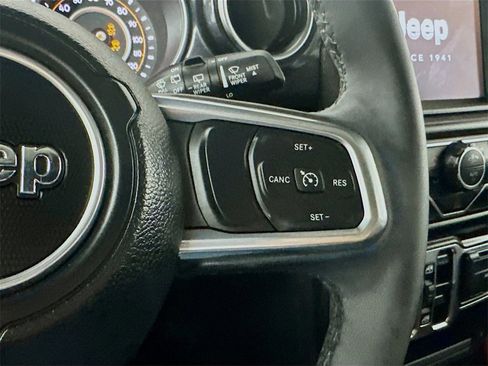 Used 2023 Jeep Wrangler Altitude image 26