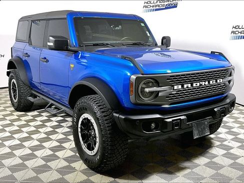 Used 2023 Ford Bronco Badlands AWD/4WD image 3
