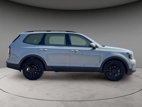 Used 2025 Kia Telluride EX X-Line AWD/4WD image 4